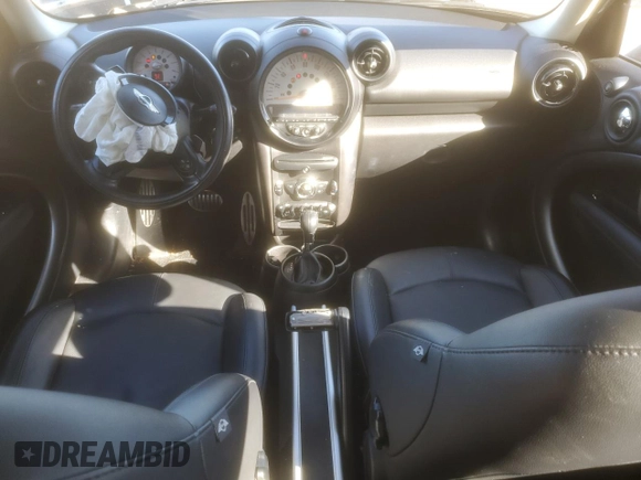 2014 MINI Countryman S с VIN WMWZC3C54EWP27537, выставлен на аукционе Copart как лот 49628855 с пробегом 95 958 миль миль и Списание • Salvage title. История ставок и продаж доступна на DreamBid. Изображение 8.