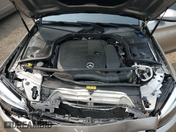 2019 Mercedes-Benz C 300 z VIN 55SWF8DB5KU314619, wystawiony jako Copart lot #58915565 z przebiegiem 72 203 mil mil oraz Szkoda całkowita • Salvage title. Historia ofert i sprzedaży dostępna na DreamBid. Obrazek 11.