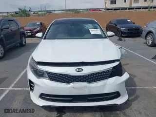 2017 Kia Optima EX with VIN 5XXGU4L38HG134961, listed as a IAAI auction lot 41976191 with 91,874 mi miles. Bid and sale history available at carsss.com. Image 12.