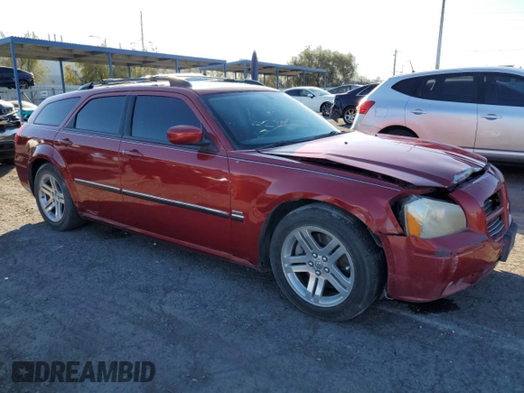 2005 Dodge Magnum RT with VIN 2D8GV582X5H124753, listed as a Copart auction lot 81355944 with 136,951 mi miles and Salvage Title. Bid and sale history available at DreamBid. Image 4.