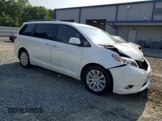 2015 Toyota Sienna XLE с VIN 5TDYK3DC3FS640597, выставлен на аукционе Copart как лот 59334555 с пробегом 187 728 миль миль и Списание • Salvage title. История ставок и продаж доступна на DreamBid. Изображение 4.