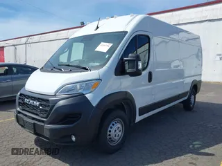 2025 Ram ProMaster Cargo Tradesman with VIN 3C6LRVDG5SE519201, listed as a IAAI auction lot 42207796 with 9,624 mi miles and . Bid and sale history available at DreamBid. Image 2.