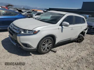 2018 Mitsubishi Outlander ES with VIN JA4AZ3A39JZ064176, listed as a Copart auction lot 60369935 with 86,749 mi miles and Salvage title. Bid and sale history available at DreamBid. Image 1.