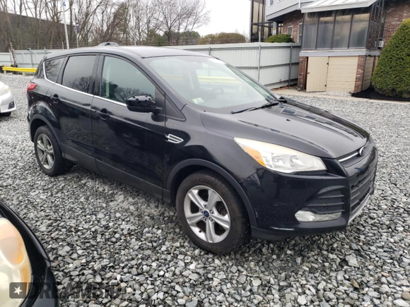 2014 Ford Escape SE with VIN 1FMCU9G94EUA88136, listed as a Copart auction lot 53379805 with 144,286 mi miles and Clean Title. Bid and sale history available at carsss.com. Image 4.