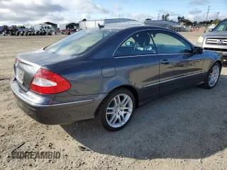2008 Mercedes-Benz CLK 350 with VIN WDBTJ56HX8F256089, listed as a Copart auction lot 44430385 with 73,307 mi miles and Salvage title. Bid and sale history available at DreamBid. Image 3.