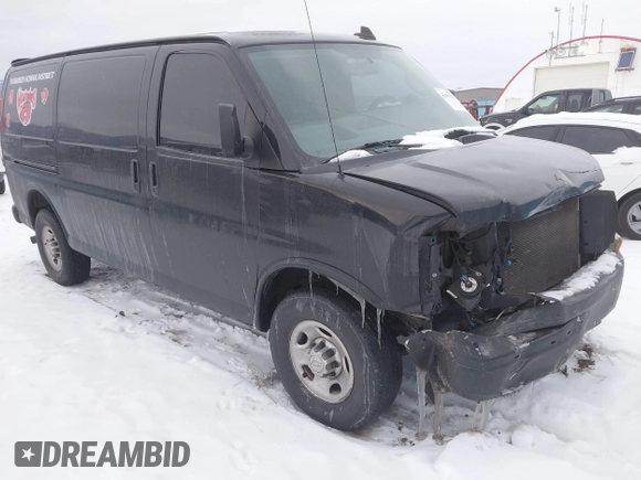 2018 Chevrolet Express Cargo Van with VIN 1GCWGAFP1J1267630, listed as a IAAI auction lot 41495213 with 79,238 mi miles. Bid and sale history available at carsss.com. Image 1.