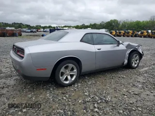 2015 Dodge Challenger SXT with VIN 2C3CDZAG5FH733851, listed as a Copart auction lot 52095025 with 169,150 mi miles and Salvage Title. Bid and sale history available at carsss.com. Image 3.