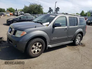 2005 Nissan Pathfinder SE z VIN 5N1AR18W95C734047, wystawiony jako Copart lot #60566325 z przebiegiem 139 410 mil mil oraz Czysty tytuł • Clean title. Historia ofert i sprzedaży dostępna na DreamBid. Obrazek 1.