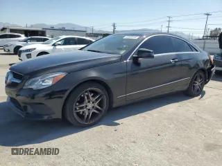 2014 Mercedes-Benz E 350 z VIN WDDKJ5KB5EF274113, wystawiony jako Copart lot #52803315 z przebiegiem 91 808 mil mil oraz Szkoda całkowita • Salvage title. Historia ofert i sprzedaży dostępna na DreamBid. Obrazek 1.