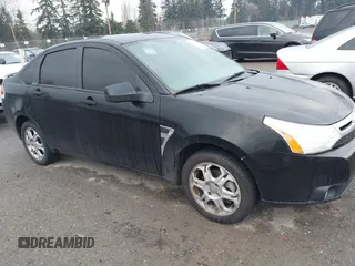 2008 Ford Focus SE with VIN 1FAHP35N08W105379, listed as a IAAI auction lot 41424575 with 210,985 mi miles. Bid and sale history available at carsss.com. Image 1.