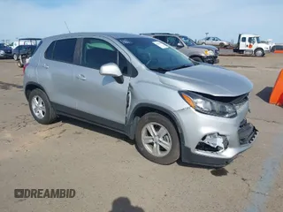 2020 Chevrolet Trax LS with VIN KL7CJKSB3LB022004, listed as a IAAI auction lot 41834979 with 51,134 mi miles. Bid and sale history available at carsss.com. Image 1.
