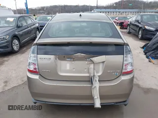 2004 Toyota Prius with VIN JTDKB22UX40033849, listed as a IAAI auction lot 41670061 with 299,999 mi miles and . Bid and sale history available at DreamBid. Image 16.