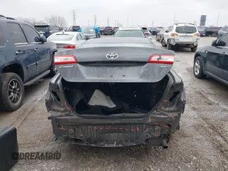 2014 Toyota Camry L z VIN 4T1BF1FK3EU322598, wystawiony jako IAAI lot #41490070 z przebiegiem 101 250 mil mil oraz . Historia ofert i sprzedaży dostępna na DreamBid. Obrazek 17.