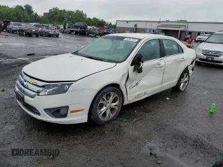 2012 Ford Fusion SE with VIN 3FAHP0HA3CR386483, listed as a Copart auction lot 60967535 with 156,504 mi miles and Salvage title. Bid and sale history available at DreamBid. Image 1.