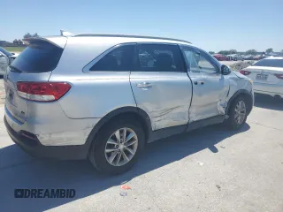 2017 Kia Sorento LX with VIN 5XYPG4A34HG295233, listed as a Copart auction lot 52551425 with 183,229 mi miles and Salvage Title. Bid and sale history available at carsss.com. Image 3.