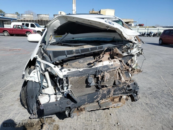 2015 Toyota Sienna XLE with VIN 5TDYK3DC4FS528116, listed as a Copart auction lot 49522735 with 0 mi miles and Salvage Title. Bid and sale history available at carsss.com. Image 5.