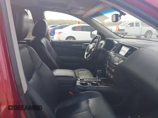 2013 Nissan Pathfinder SV z VIN 5N1AR2MM8DC669023, wystawiony jako IAAI lot #42039424 z przebiegiem 178 000 mil mil oraz . Historia ofert i sprzedaży dostępna na DreamBid. Obrazek 5.