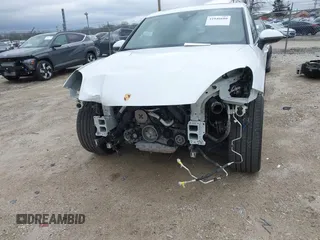 2023 Porsche Cayenne z VIN WP1AA2AY1PDA01984, wystawiony jako IAAI lot #41946680 z przebiegiem 16 121 mil mil oraz . Historia ofert i sprzedaży dostępna na DreamBid. Obrazek 6.