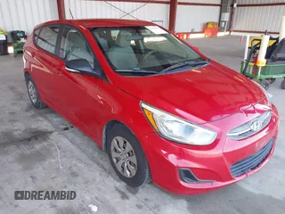 2016 Hyundai Accent SE z VIN KMHCT5AE6GU260915, wystawiony jako IAAI lot #42479227 z przebiegiem 167 500 mil mil oraz . Historia ofert i sprzedaży dostępna na DreamBid. Obrazek 1.