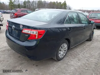 2012 Toyota Camry L with VIN 4T1BF1FKXCU134996, listed as a IAAI auction lot 42054535 with 185,391 mi miles. Bid and sale history available at carsss.com. Image 4.