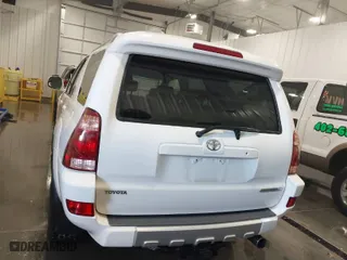 2005 Toyota 4Runner SR5 with VIN JTEBT14R450051986, listed as a IAAI auction lot 41597512 with 113,042 mi miles. Bid and sale history available at carsss.com. Image 16.