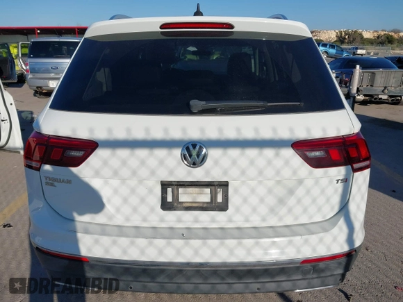 2018 Volkswagen Tiguan SEL Premium with VIN 3VV5B7AX2JM202908, listed as a IAAI auction lot 41137619 with 84,323 mi miles and . Bid and sale history available at DreamBid. Image 16.