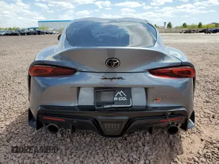 2021 Toyota Supra 3.0 z VIN WZ1DB0C02MW035473, wystawiony jako Copart lot #52582315 z przebiegiem Nie podano mil oraz Szkoda całkowita • Salvage title. Historia ofert i sprzedaży dostępna na DreamBid. Obrazek 6.