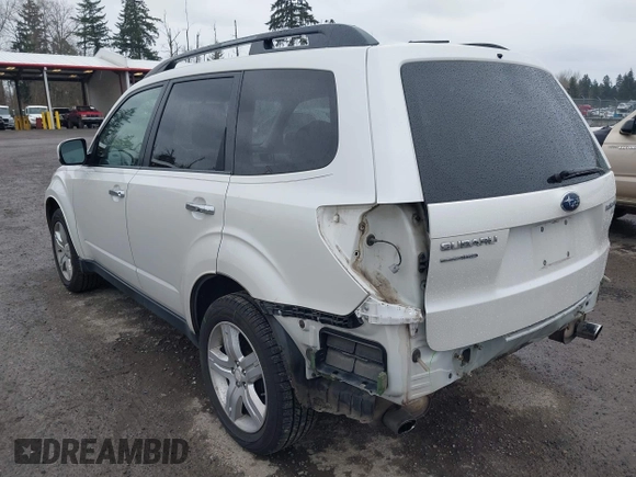2010 Subaru Forester 2.5X Limited with VIN JF2SH6DC8AH743065, listed as a IAAI auction lot 41842167 with 126,512 mi miles. Bid and sale history available at carsss.com. Image 3.