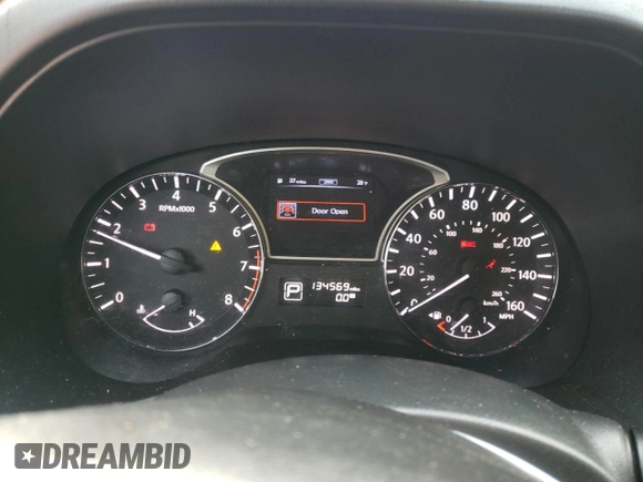 2014 Nissan Pathfinder S with VIN 5N1AR2MM4EC654679, listed as a Copart auction lot 45000635 with 134,569 mi miles and Salvage title. Bid and sale history available at DreamBid. Image 9.