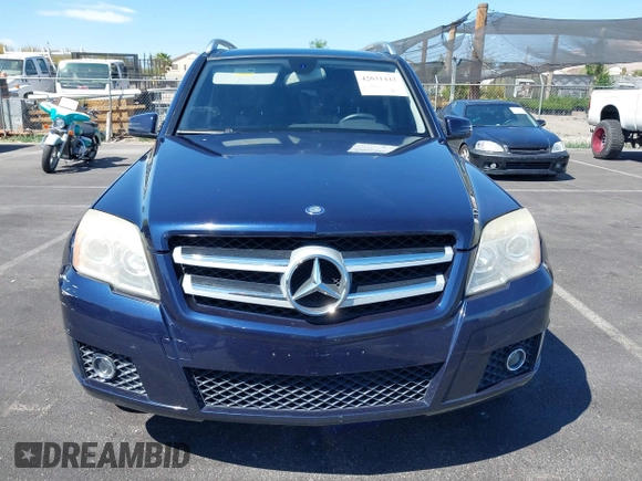 2012 Mercedes-Benz GLK 350 with VIN WDCGG8HB2CF805749, listed as a IAAI auction lot 42031442 with 152,313 mi miles and . Bid and sale history available at carsss.com. Image 12.