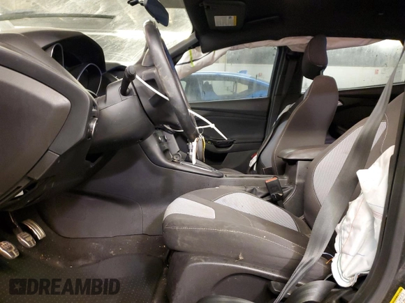 2018 Ford Focus ST with VIN 1FADP3L99JL282007, listed as a Copart auction lot 43141075 with 57,495 mi miles and Salvage Title. Bid and sale history available at DreamBid. Image 7.