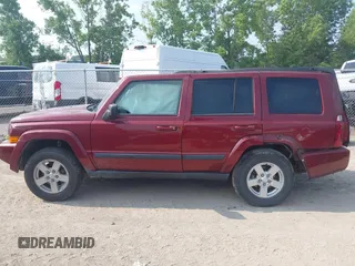2007 Jeep Commander Sport с VIN 1J8HG48K87C699634, выставлен на аукционе IAAI как лот 42710225 с пробегом 161 700 миль миль и . История ставок и продаж доступна на DreamBid. Изображение 15.