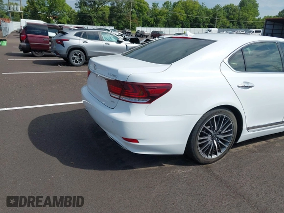 2013 Lexus LS 460 с VIN JTHCL5EF8D5019482, выставлен на аукционе IAAI как лот 42612274 с пробегом 64 972 миль миль и . История ставок и продаж доступна на DreamBid. Изображение 4.