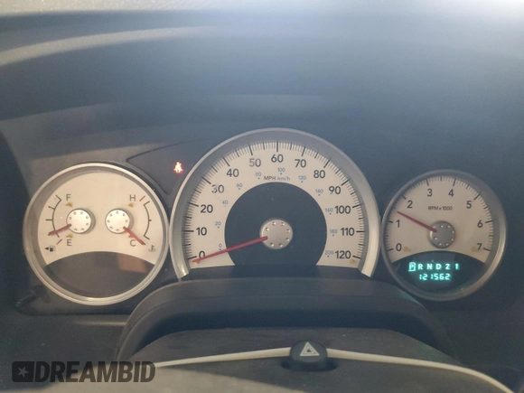 2008 Dodge Dakota SLT with VIN 1D7HE48N28S506012, listed as a Copart auction lot 63875014 with 121,562 mi miles and Salvage title. Bid and sale history available at DreamBid. Image 9.