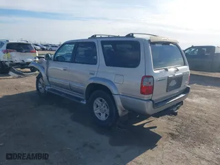 2000 Toyota 4Runner Limited with VIN JT3HN87R7Y9041812, listed as a IAAI auction lot 41322206 with 206,152 mi miles. Bid and sale history available at carsss.com. Image 3.