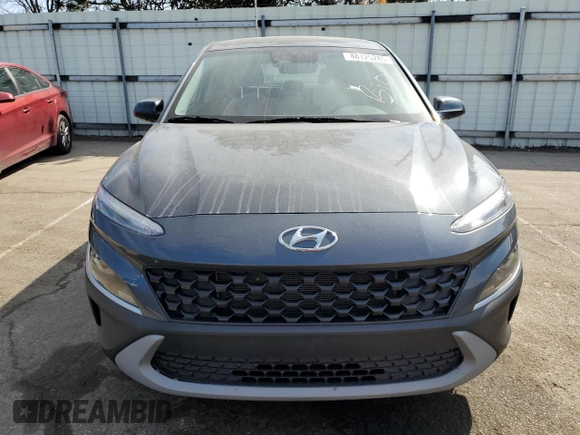 2022 Hyundai Kona SE with VIN KM8K2CAB5NU795868, listed as a Copart auction lot 48125285 with 47,840 mi miles and Salvage Title. Bid and sale history available at carsss.com. Image 5.