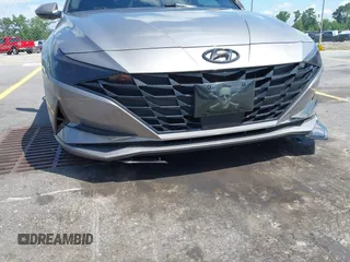 2023 Hyundai Elantra SEL z VIN KMHLS4AG3PU511338, wystawiony jako IAAI lot #42258048 z przebiegiem 3 556 mil mil oraz . Historia ofert i sprzedaży dostępna na DreamBid. Obrazek 11.