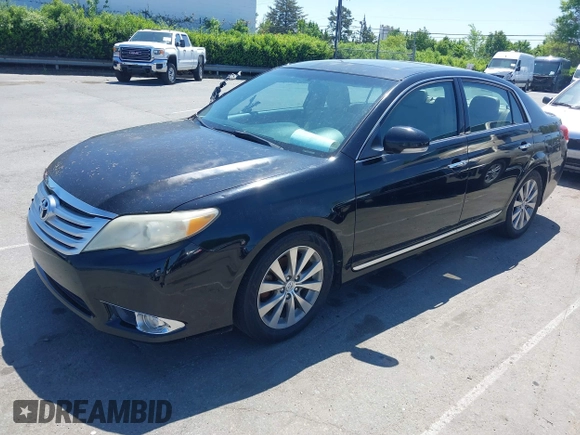 2011 Toyota Avalon with VIN 4T1BK3DB2BU404537, listed as a IAAI auction lot 41989468 with 180,403 mi miles and . Bid and sale history available at carsss.com. Image 18.
