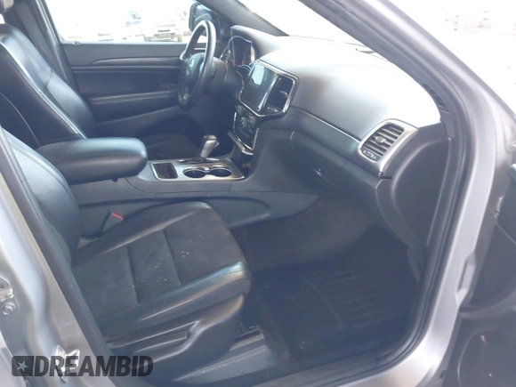 2019 Jeep Grand Cherokee Upland with VIN 1C4RJFAG9KC565951, listed as a IAAI auction lot 42009440 with 93,833 mi miles. Bid and sale history available at carsss.com. Image 5.
