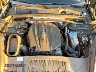 2018 Porsche Macan with VIN WP1AA2A50JLB22704, listed as a Copart auction lot 44987625 with 37,370 mi miles and Salvage title. Bid and sale history available at DreamBid. Image 12.