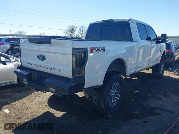 2017 Ford F-250 Lariat z VIN 1FT7W2BT4HED25460, wystawiony jako IAAI lot #41639705 z przebiegiem 178 349 mil mil oraz . Historia ofert i sprzedaży dostępna na DreamBid. Obrazek 4.