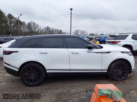 2019 Land Rover Range Rover Velar S с VIN SALYB2EXXKA798818, выставлен на аукционе IAAI как лот 41587624 с пробегом 106 401 миль миль и . История ставок и продаж доступна на DreamBid. Изображение 13.