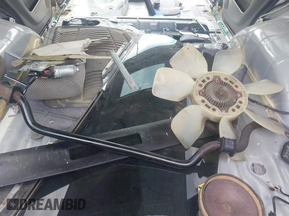 2000 Toyota 4Runner SR5 с VIN JT3HN86R6Y0284548, выставлен на аукционе IAAI как лот 42221806 с пробегом Не указан миль и . История ставок и продаж доступна на DreamBid. Изображение 12.