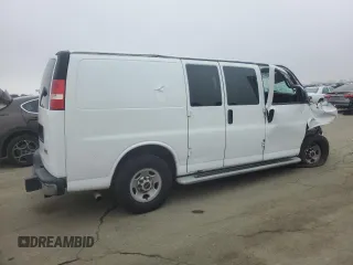 2014 GMC Savana Cargo Van with VIN 1GTW7FCA7E1912400, listed as a Copart auction lot 85908824 with 0 mi miles and Clean Title. Bid and sale history available at carsss.com. Image 3.