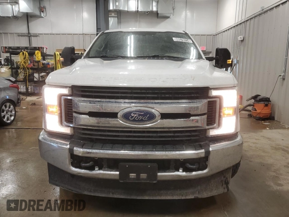 2019 Ford F-350 XL с VIN 1FT8X3BT4KEG77291, выставлен на аукционе Copart как лот 80579174 с пробегом 185 086 миль миль и Чистый • Clean title. История ставок и продаж доступна на DreamBid. Изображение 5.