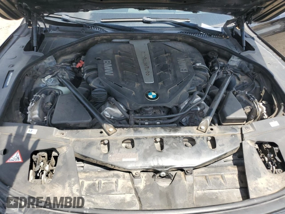 2014 BMW 7 Series ALPINA B7 с VIN WBAYE8C5XED136045, выставлен на аукционе Copart как лот 54751835 с пробегом 92 812 миль миль и Списание • Salvage title. История ставок и продаж доступна на DreamBid. Изображение 11.