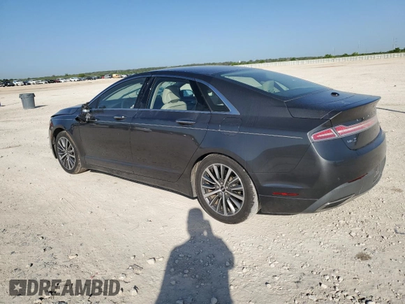 2019 Lincoln MKZ Standard with VIN 3LN6L5A91KR624237, listed as a Copart auction lot 52547115 with 52,105 mi miles and Salvage Title. Bid and sale history available at carsss.com. Image 2.