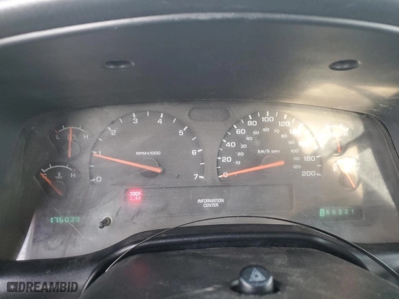 2003 Dodge Dakota SLT with VIN 1D7HG48N03S321539, listed as a Copart auction lot 46940135 with 176,039 mi miles and Clean Title. Bid and sale history available at carsss.com. Image 9.