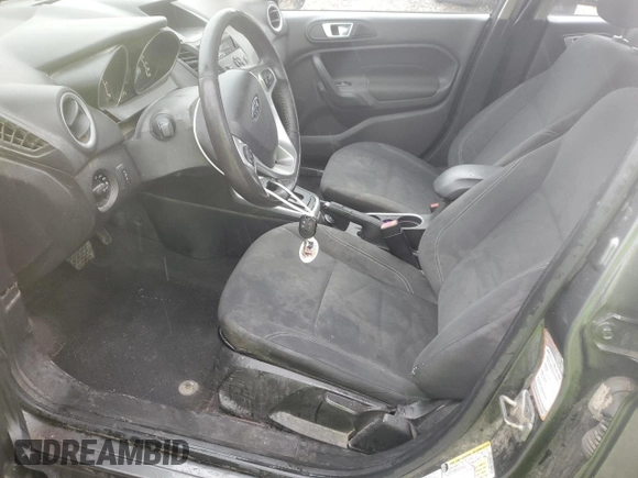 2016 Ford Fiesta SE z VIN 3FADP4BJ8GM143270, wystawiony jako Copart lot #55036175 z przebiegiem 205 303 mil mil oraz Szkoda całkowita • Salvage title. Historia ofert i sprzedaży dostępna na DreamBid. Obrazek 7.