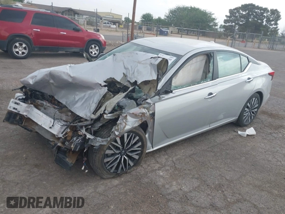 2024 Nissan Altima SV z VIN 1N4BL4DV7RN378187, wystawiony jako IAAI lot #42124459 z przebiegiem Nie podano mil oraz . Historia ofert i sprzedaży dostępna na DreamBid. Obrazek 2.